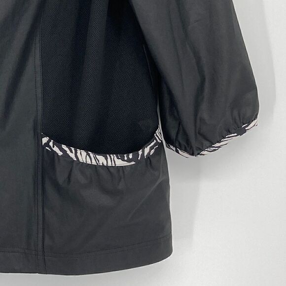 Zenergy by Chico’s Black Neema Zebra Print Trim Mesh Jacket Size 2-L Like New - Picture 3 of 8